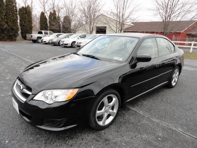 Subaru Legacy 24 Sedan