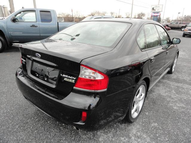 Subaru Legacy 2009 photo 2