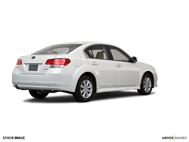 Subaru Legacy 2010 photo 4