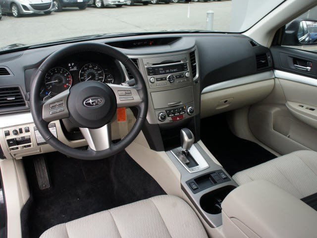 Subaru Legacy 2010 photo 5