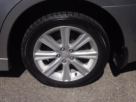 Subaru Legacy 2010 photo 4