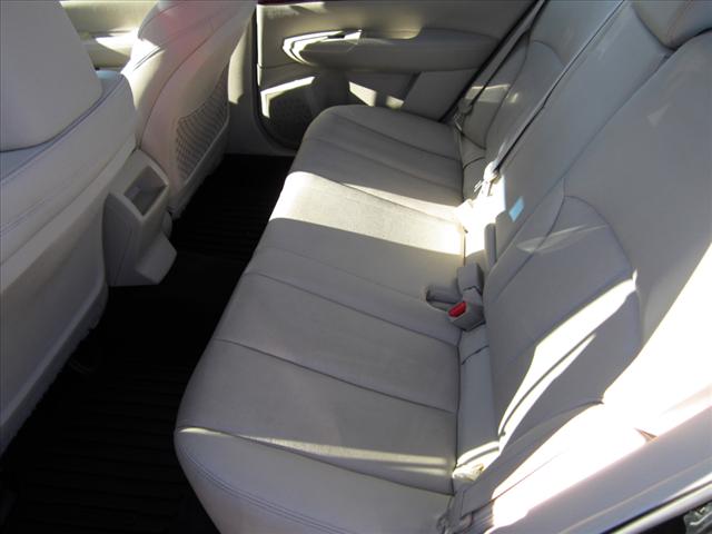 Subaru Legacy 2010 photo 5