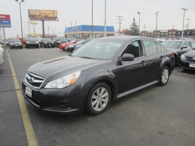 Subaru Legacy 2010 photo 1