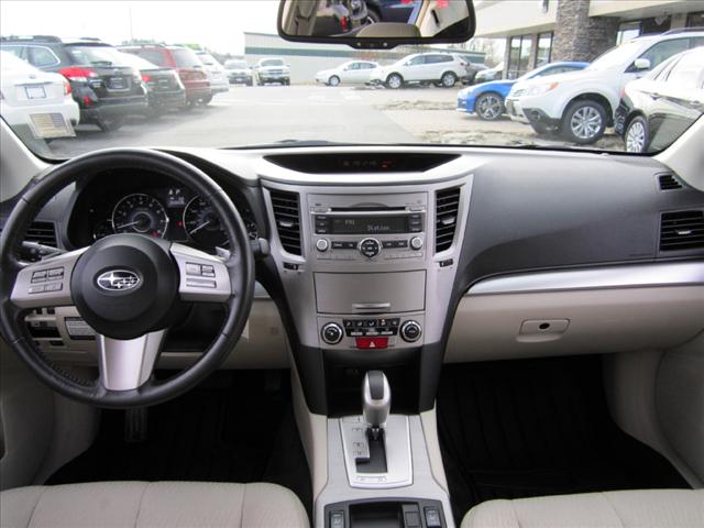 Subaru Legacy 2010 photo 5