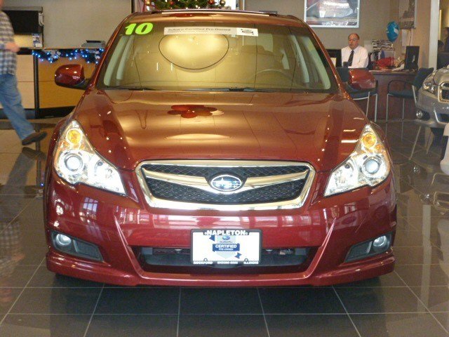 Subaru Legacy 2010 photo 2