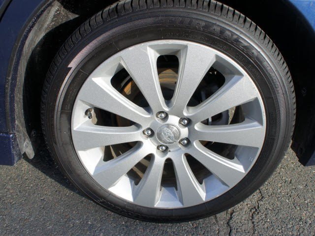 Subaru Legacy 2010 photo 2