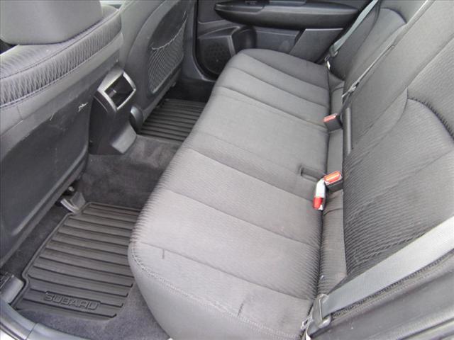 Subaru Legacy 2010 photo 4