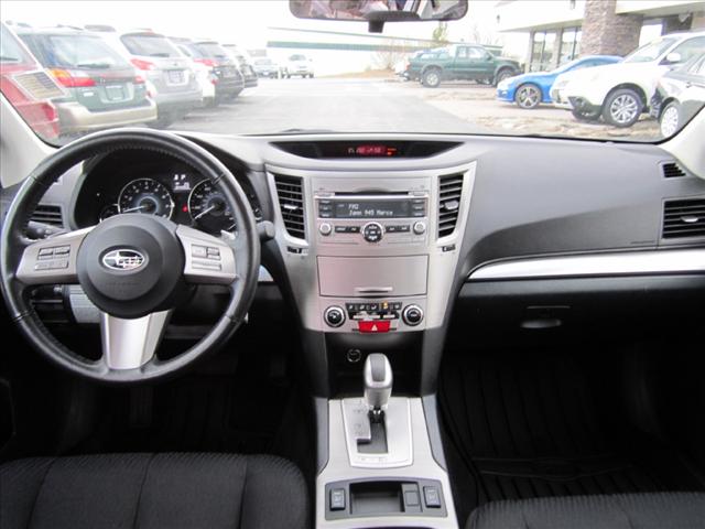 Subaru Legacy 2010 photo 5