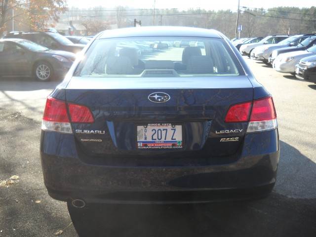 Subaru Legacy 2010 photo 5