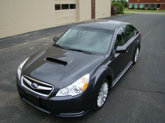 Subaru Legacy 2010 photo 14