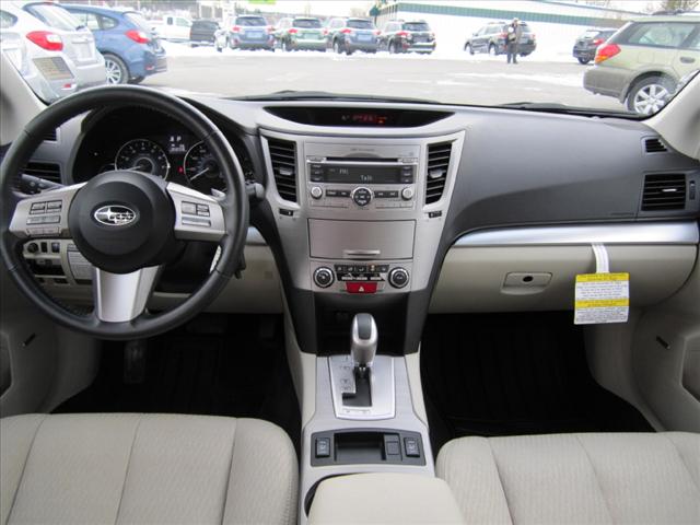 Subaru Legacy 2010 photo 5