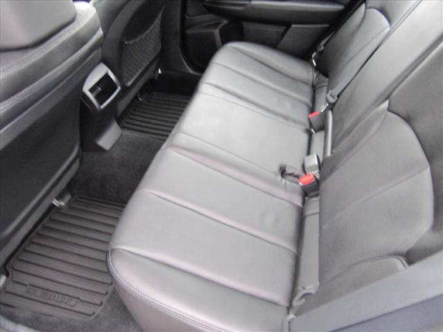 Subaru Legacy 2010 photo 4