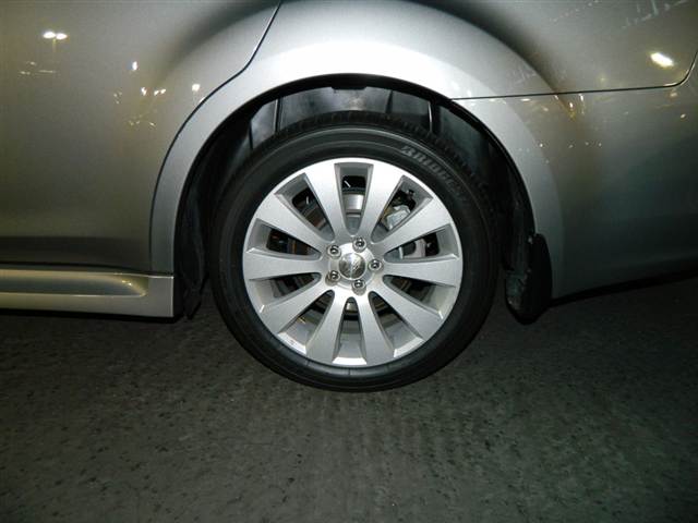 Subaru Legacy 2010 photo 5