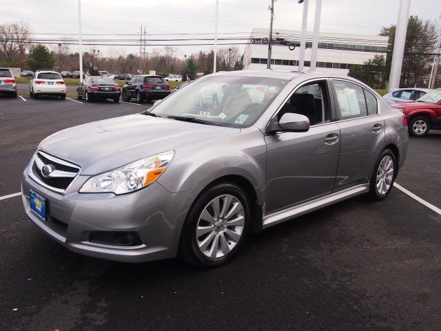 Subaru Legacy 2010 photo 3