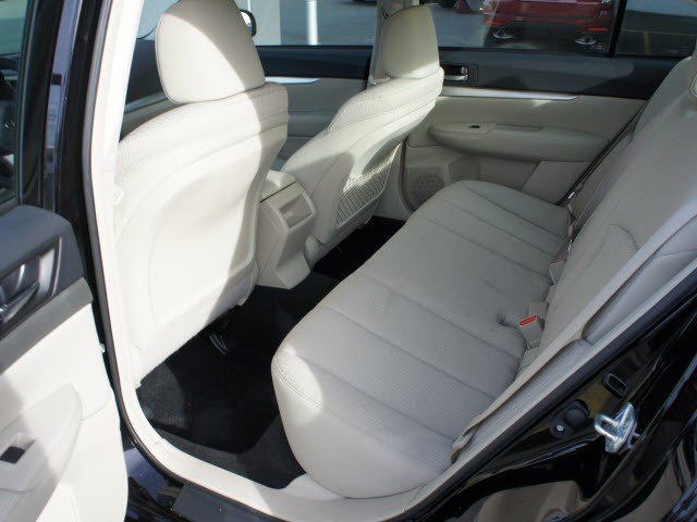 Subaru Legacy 2010 photo 4