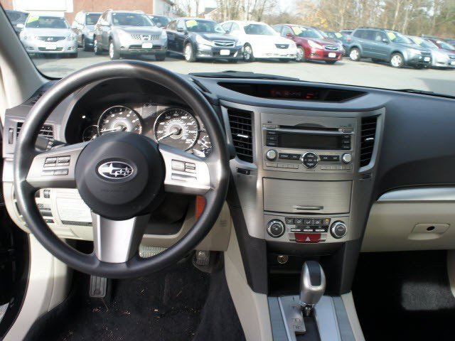 Subaru Legacy 2010 photo 5