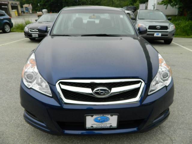 Subaru Legacy 2010 photo 1