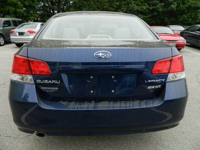 Subaru Legacy 2010 photo 4