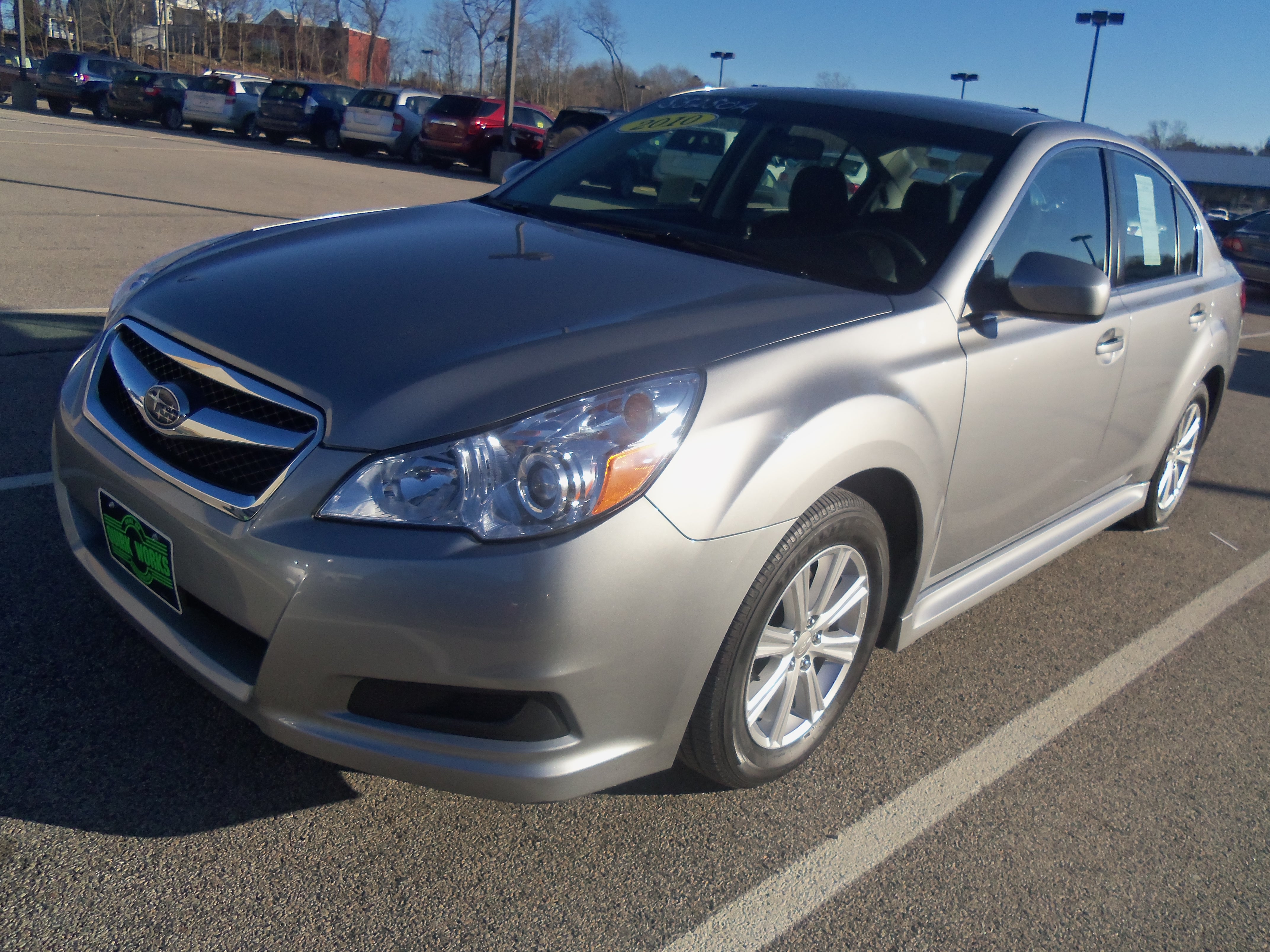 Subaru Legacy 2010 photo 2