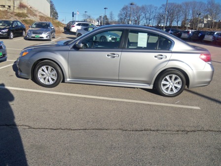 Subaru Legacy 2010 photo 3