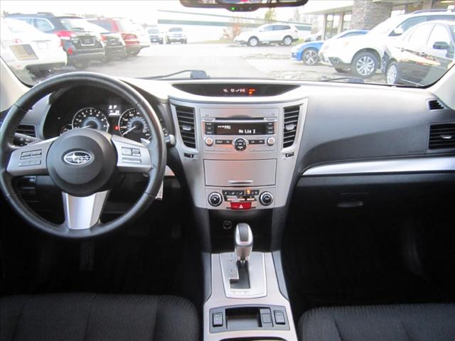 Subaru Legacy 2010 photo 5