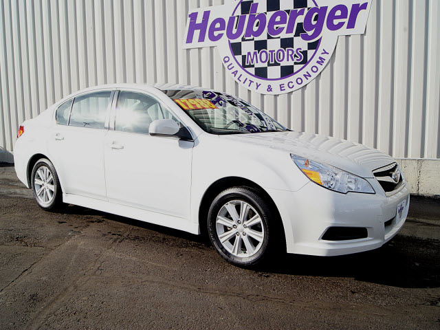 Subaru Legacy 2010 photo 4