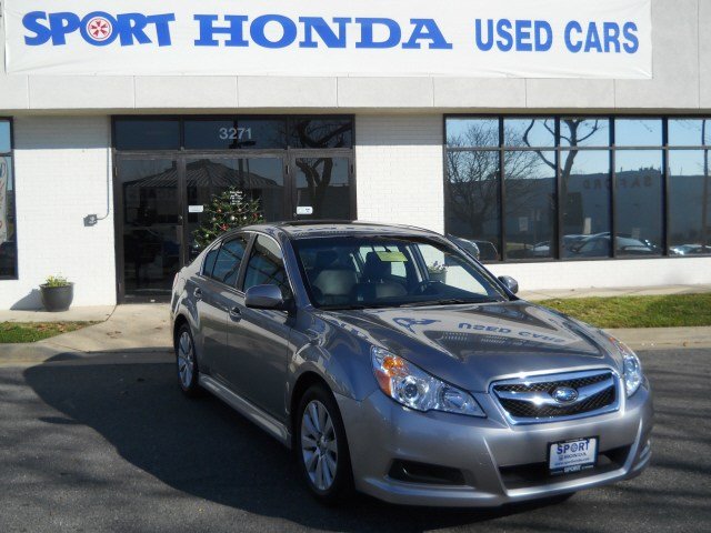 Subaru Legacy 4dr Sdn XL (natl) Sedan Unspecified