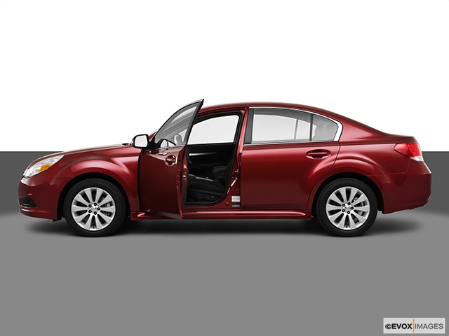 Subaru Legacy 2010 photo 1