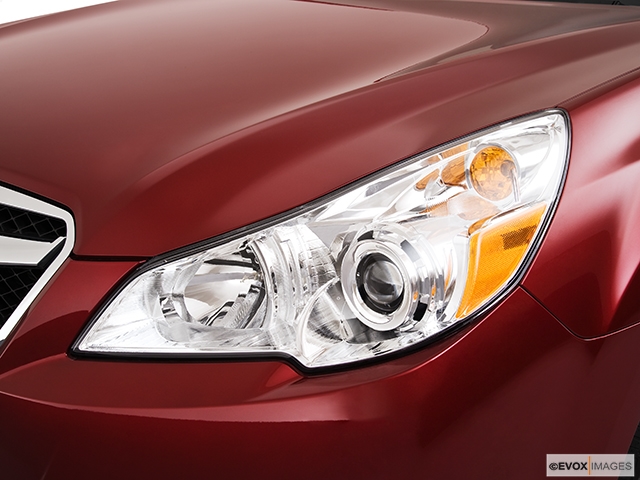 Subaru Legacy 2010 photo 3