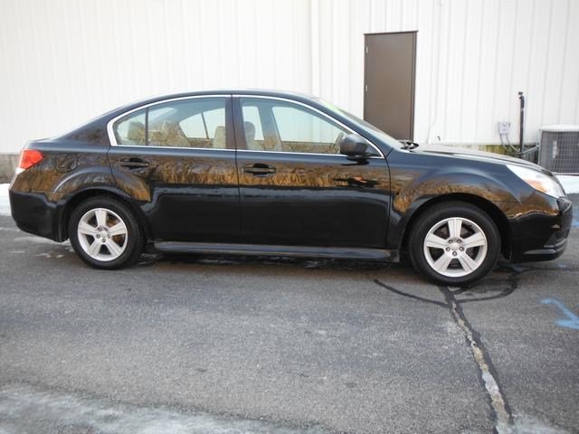 Subaru Legacy 2010 photo 3