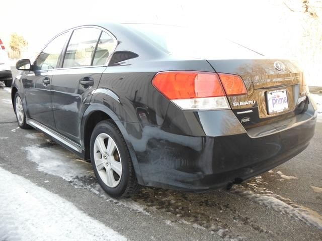 Subaru Legacy 2010 photo 5