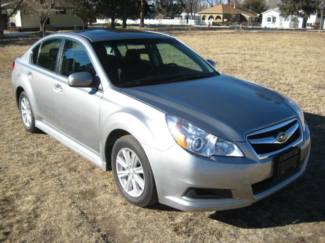 Subaru Legacy 2011 photo 4