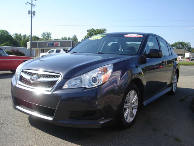 Subaru Legacy 2011 photo 1