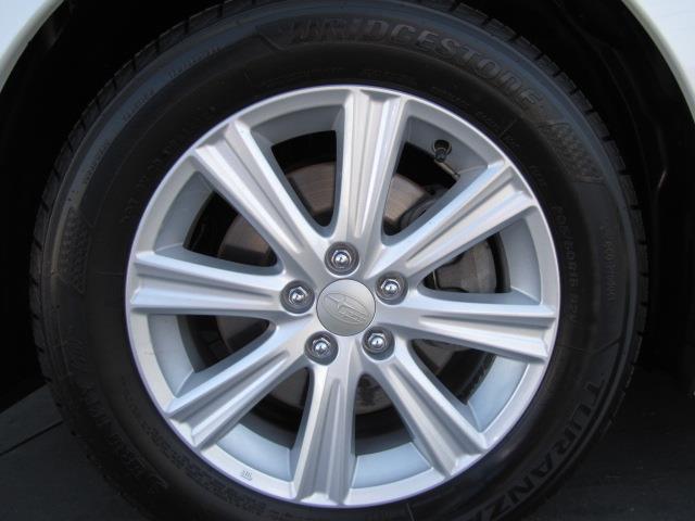 Subaru Legacy 2011 photo 9