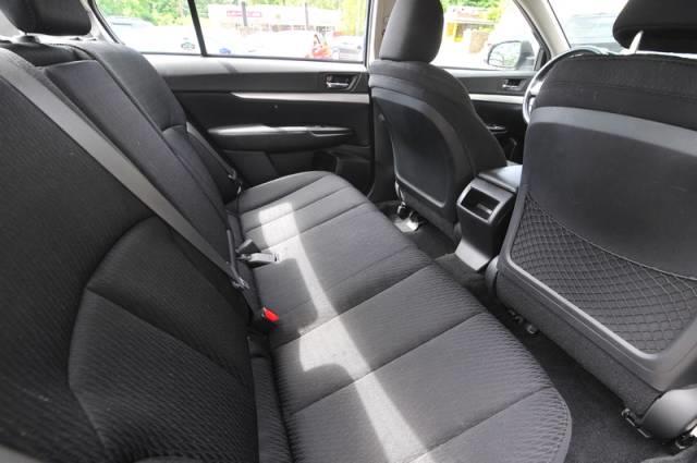 Subaru Legacy 2011 photo 1