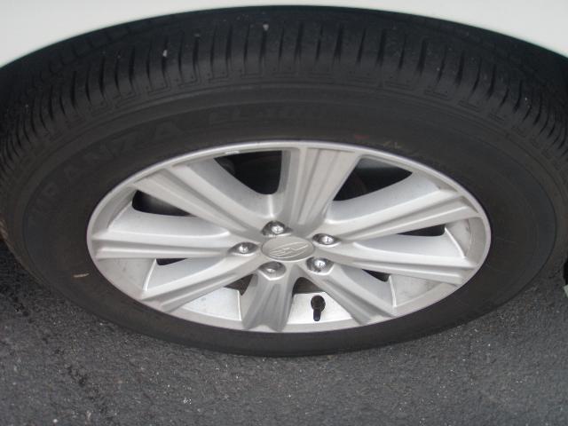 Subaru Legacy 2011 photo 16