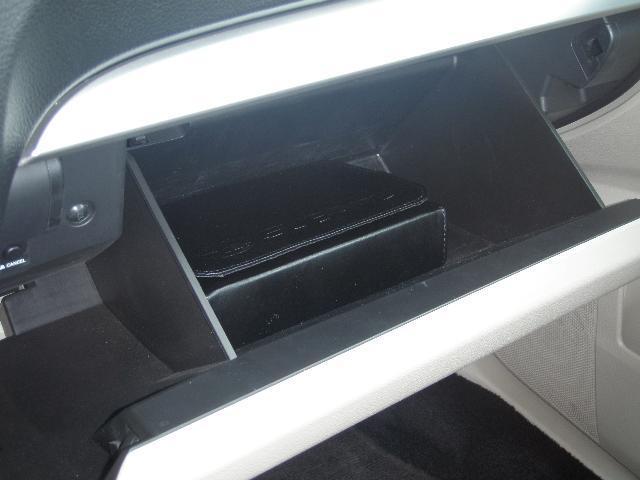 Subaru Legacy 2011 photo 2