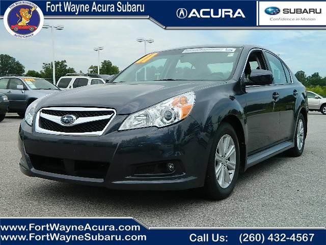 Subaru Legacy 2011 photo 1