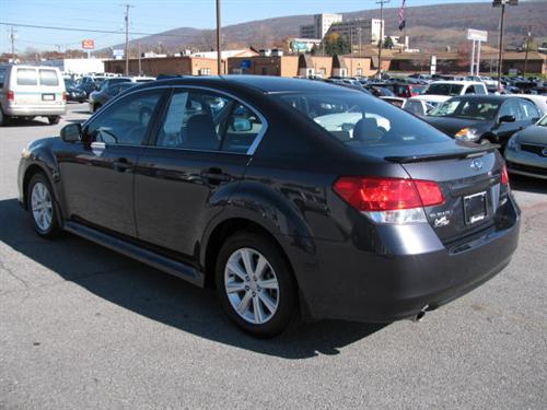 Subaru Legacy 2012 photo 2