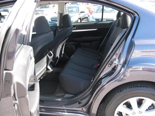Subaru Legacy 2012 photo 3