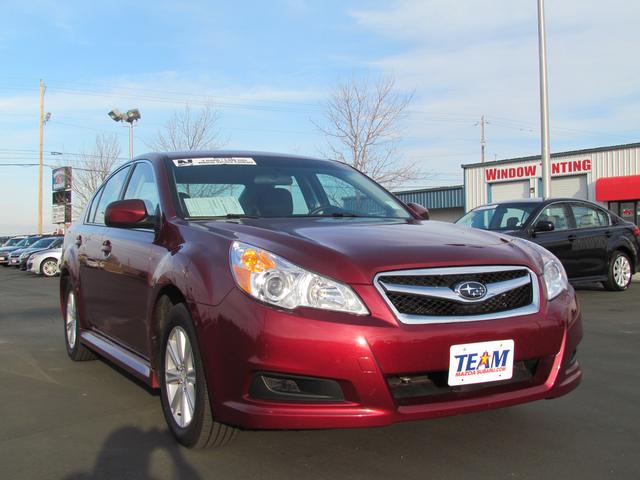 Subaru Legacy 2012 photo 2