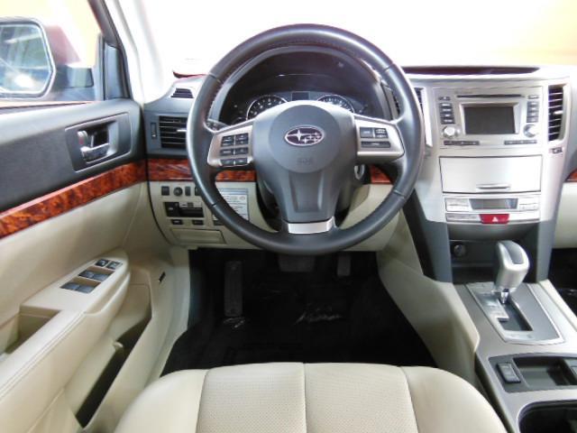 Subaru Legacy 2012 photo 26