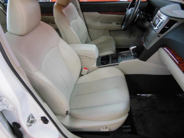 Subaru Legacy 2012 photo 34