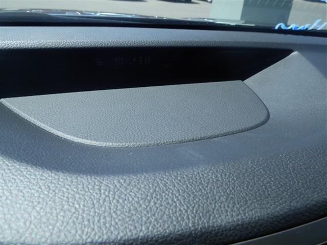 Subaru Legacy 2013 photo 1