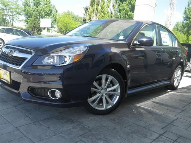 Subaru Legacy 2013 photo 8