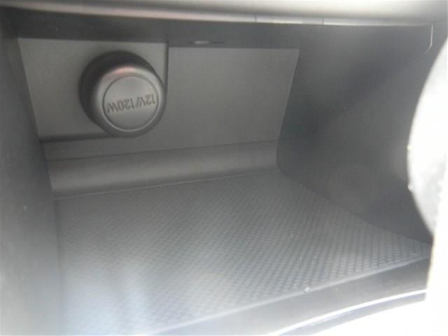 Subaru Legacy 2013 photo 9