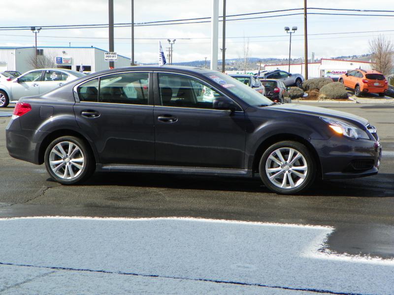 Subaru Legacy 2013 photo 5