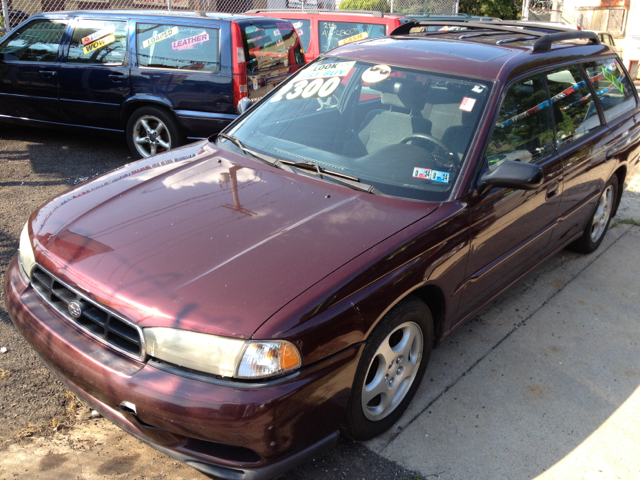 Subaru Legacy Wagon 1999 photo 2