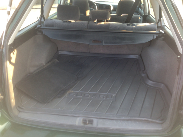 Subaru Legacy Wagon 2002 photo 1