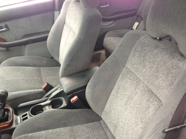 Subaru Legacy Wagon 2002 photo 1